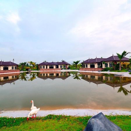 The Hotel Amara Nay Pyi Taw Naypyidaw Exterior photo