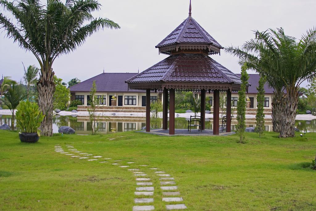 The Hotel Amara Nay Pyi Taw Naypyidaw Exterior photo