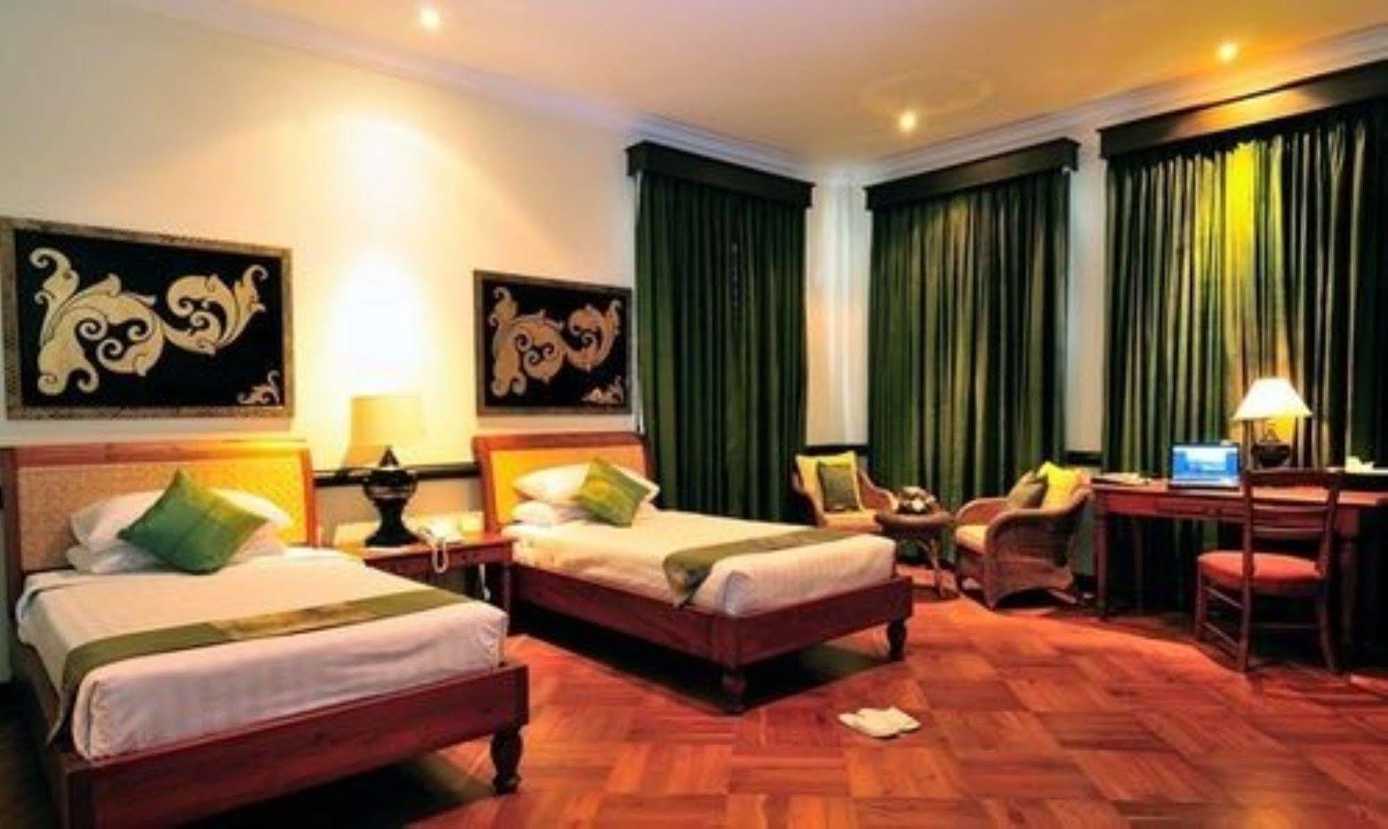 The Hotel Amara Nay Pyi Taw Naypyidaw Exterior photo