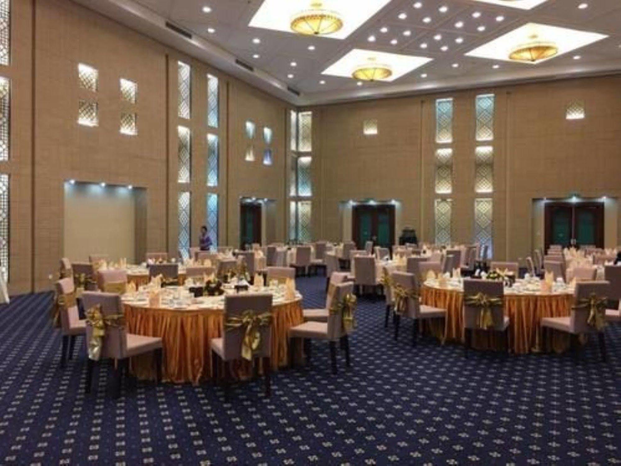 The Hotel Amara Nay Pyi Taw Naypyidaw Exterior photo